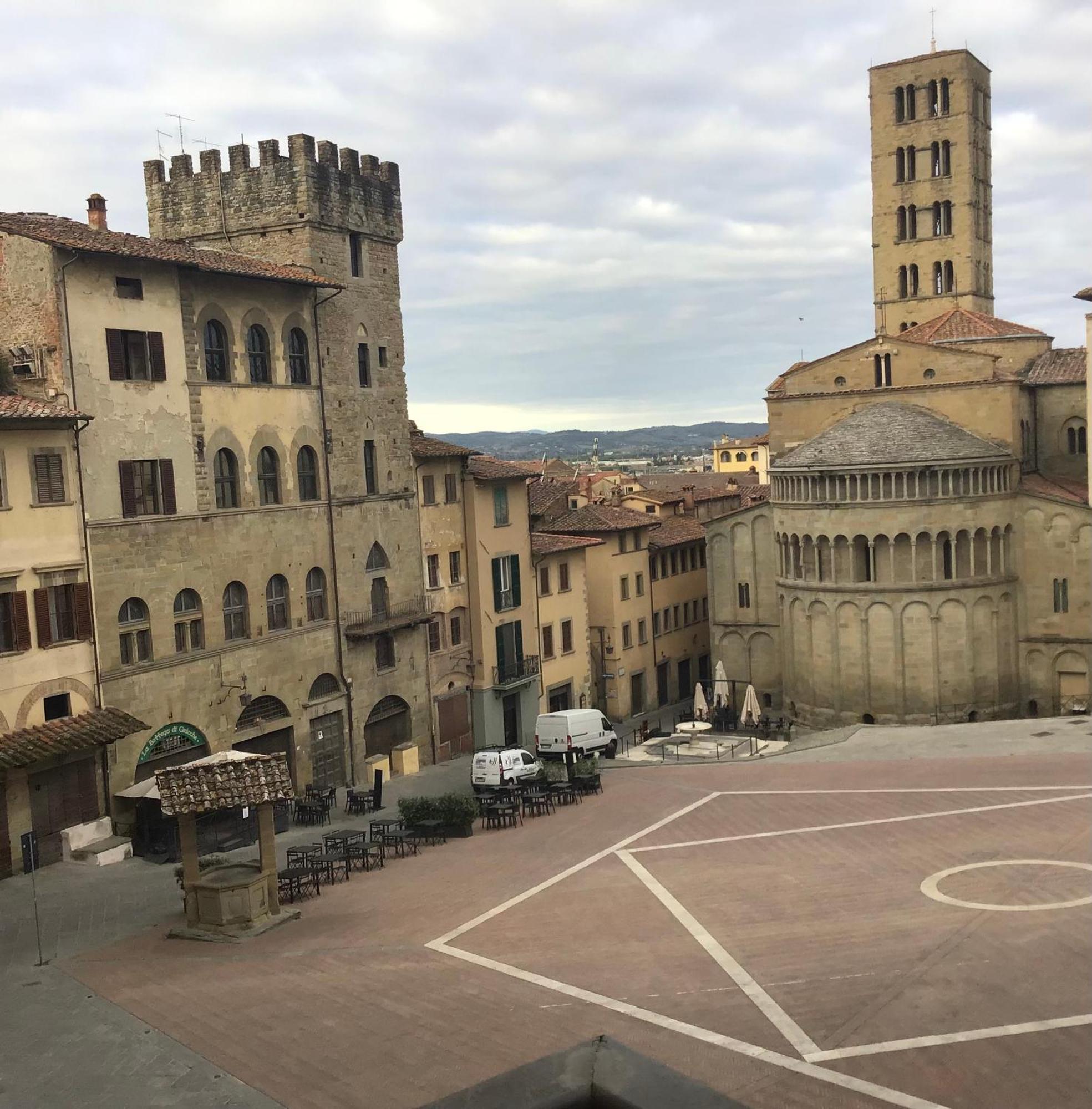 Casa Logge Del Vasari Lägenhet Arezzo Exteriör bild